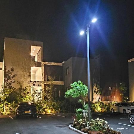 East Coast Beachfront Luxury - Eastern Blue Apartments Poste Lafayette Exteriör bild